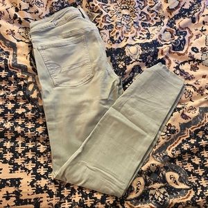 American Eagle Jegging, Size 12, Light Wash Denim